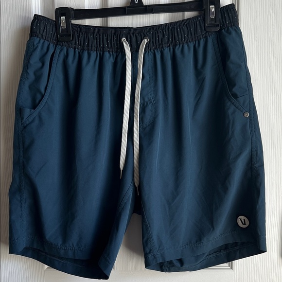 Vuori Men's Blue Kore Lined Shorts - Picture 1 of 8